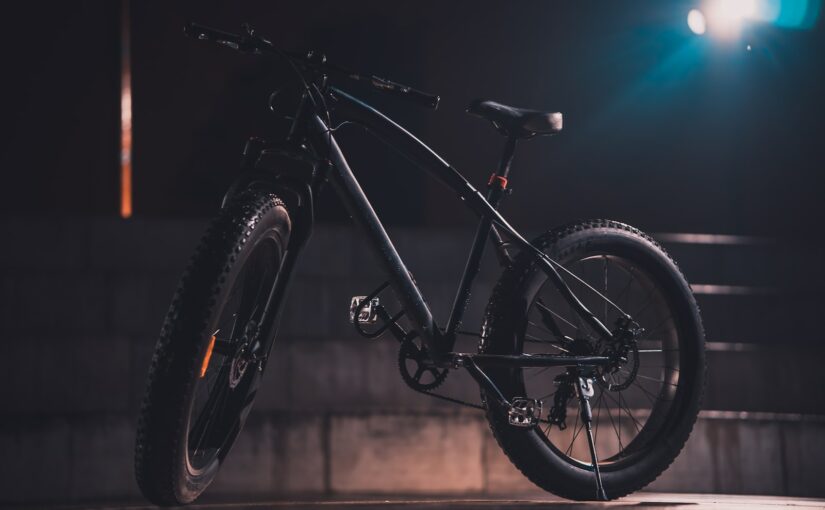 black fat bike